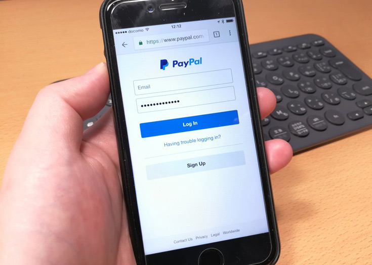 В App Store и iTunes появилась возможность оплаты с помощью PayPal
