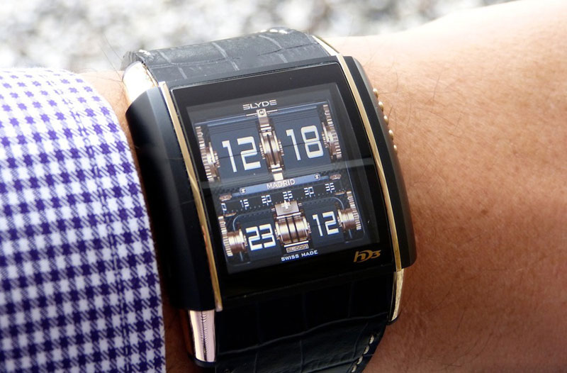 Любимые часы премьера: на что Дмитрий Медведев променял Apple Watch [фото]