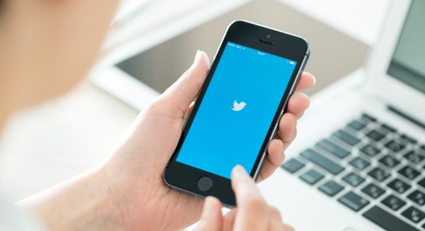 Twitter тестирует подписку для автоматического продвижения твитов