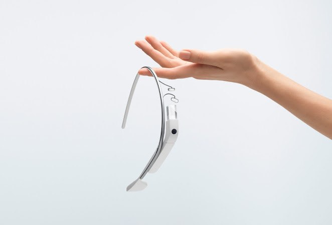 Amazon создает смарт-очки с интеграцией Alexa