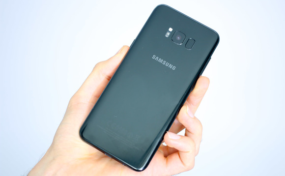 Следующие смартфоны Samsung будут называться S9 и S9+