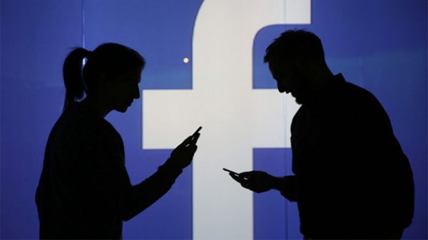 Вскоре для входа в Facebook могут ввести обязательное селфи