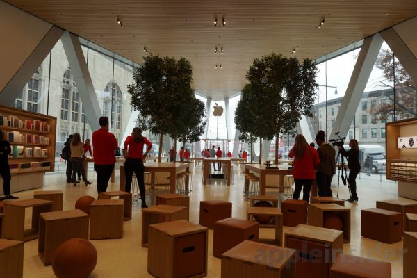 Первый взгляд на новый Apple Store в центре Бруклина