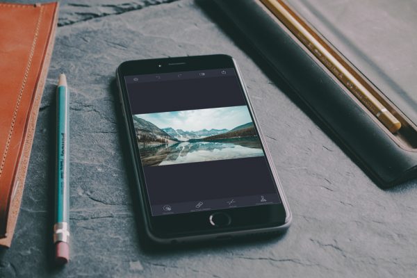 Лучшие приложения для обработки фотографий на iPhone