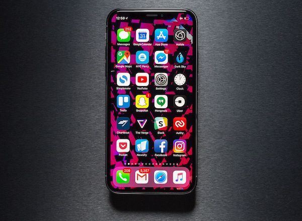 В 2018 году Apple выпустит два суперхитовых iPhone. Это точно