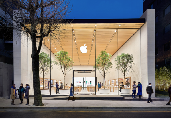 В Южной Корее открылся первый Apple Store