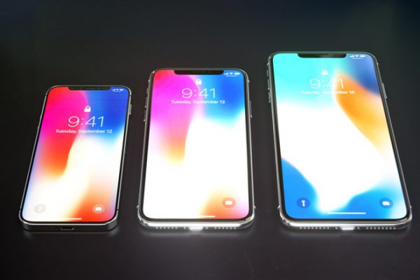 В 2018 году появятся еще две безрамочные модели iPhone