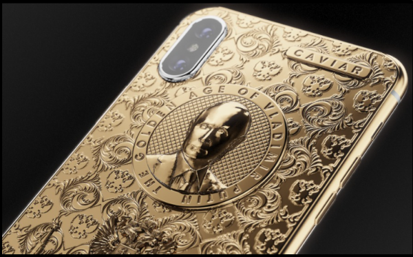iPhone X с портретом Путина — новое творение ателье Caviar