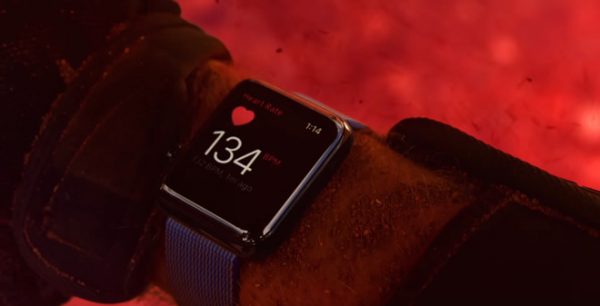 В Apple Watch появятся сменные задние панели