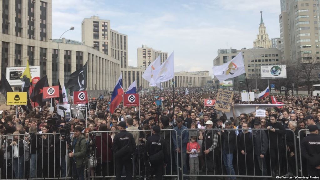 На митинг в поддержку Telegram собрались от 7 до 12 тысяч человек