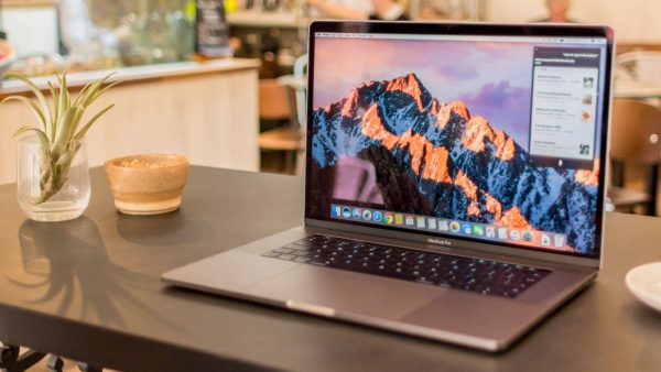 Apple выпустила обновлённые MacBook Pro с новой клавиатурой и процессорами