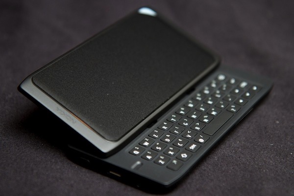 Почему новый BlackBerry Key2 — по-настоящему страшный смартфон