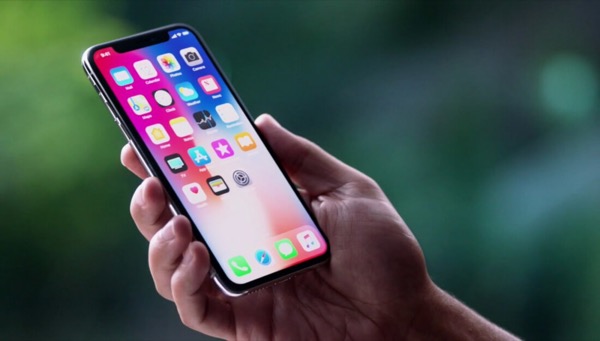 Apple повысит автономность iPhone с помощью новых дисплеев 