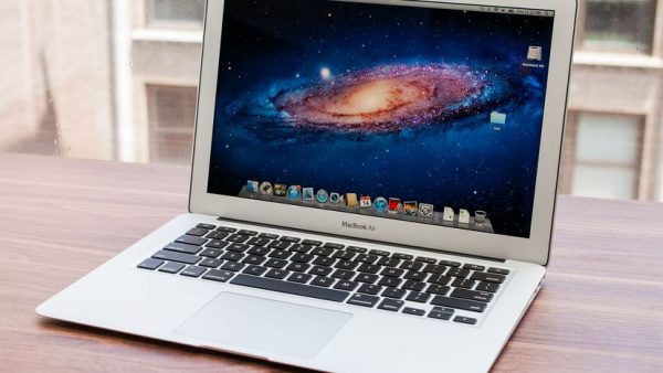 Apple будет бесплатно ремонтировать MacBook Air 2012 до 2020 года