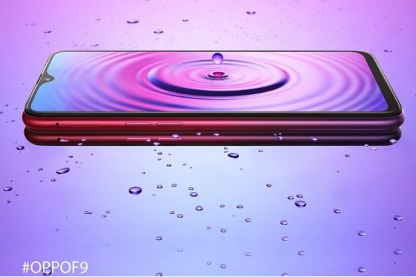 Oppo выпустит смартфон с оригинальной челкой перед релизом новых iPhone