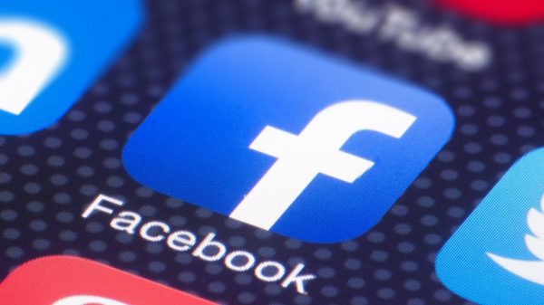 Facebook откажется от ленты друзей