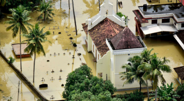 Apple пожертвует миллион долларов для борьбы с наводнением в Индии
