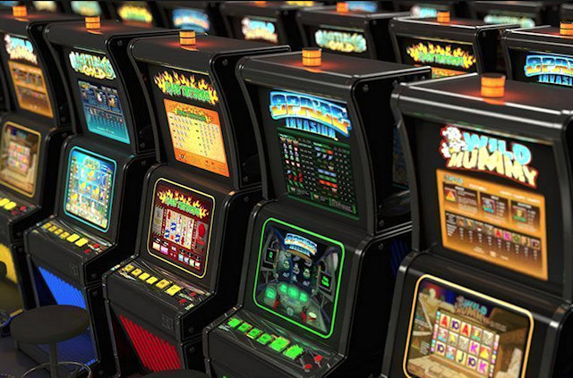 Casino Tramps - без игровых автоматов никуда